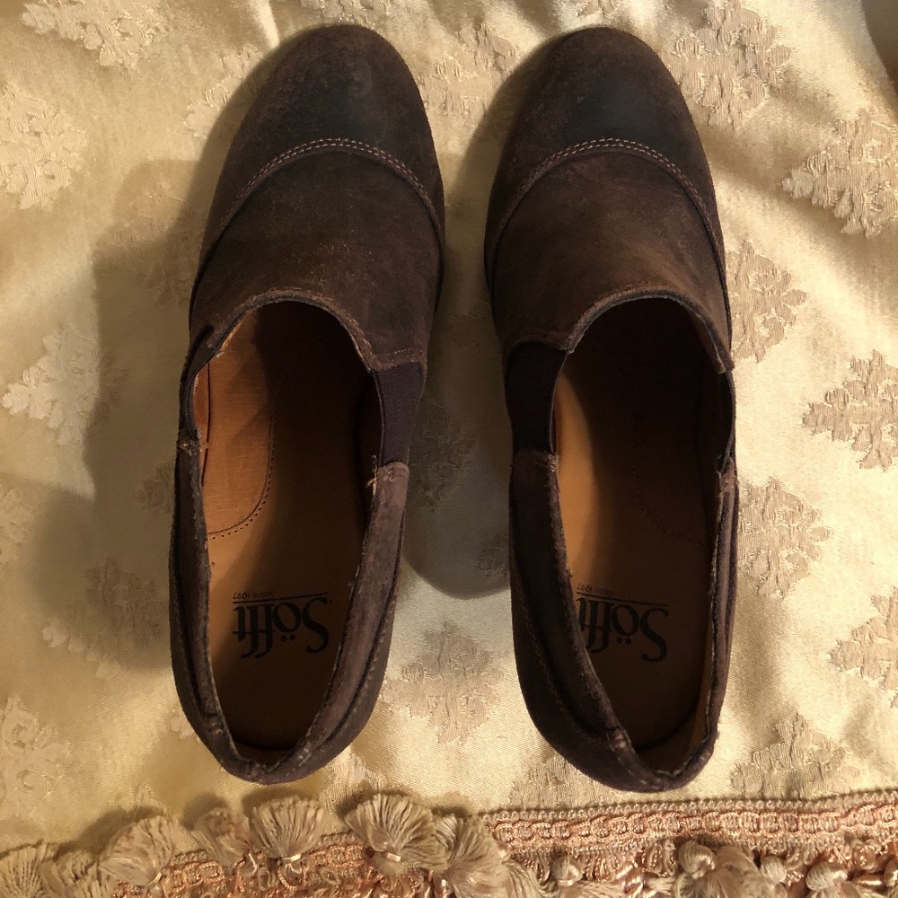 Sofft Brand Simola Chocolate Brown Distressed Suede Leather Booties - Picture 7 of 13